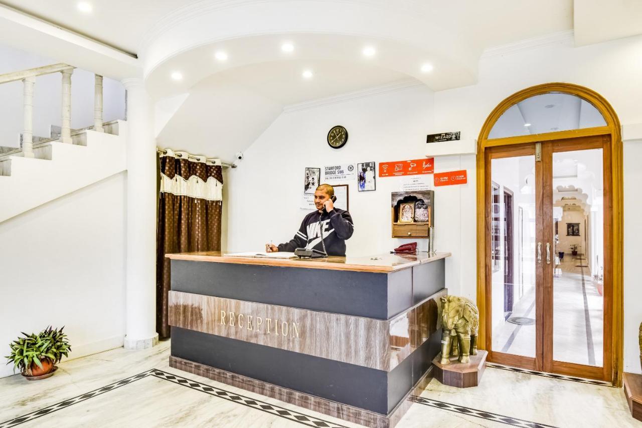 Capital O 23129 Chelsea Palace Hotell Khajurāho Eksteriør bilde